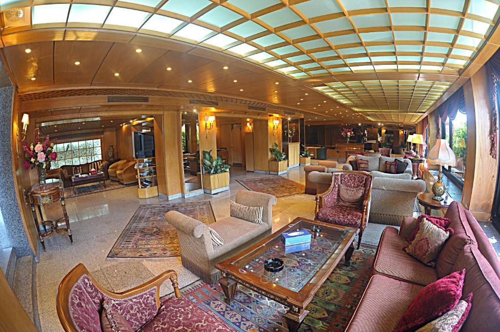 Hotel Mediterranée Beyrouth Extérieur photo