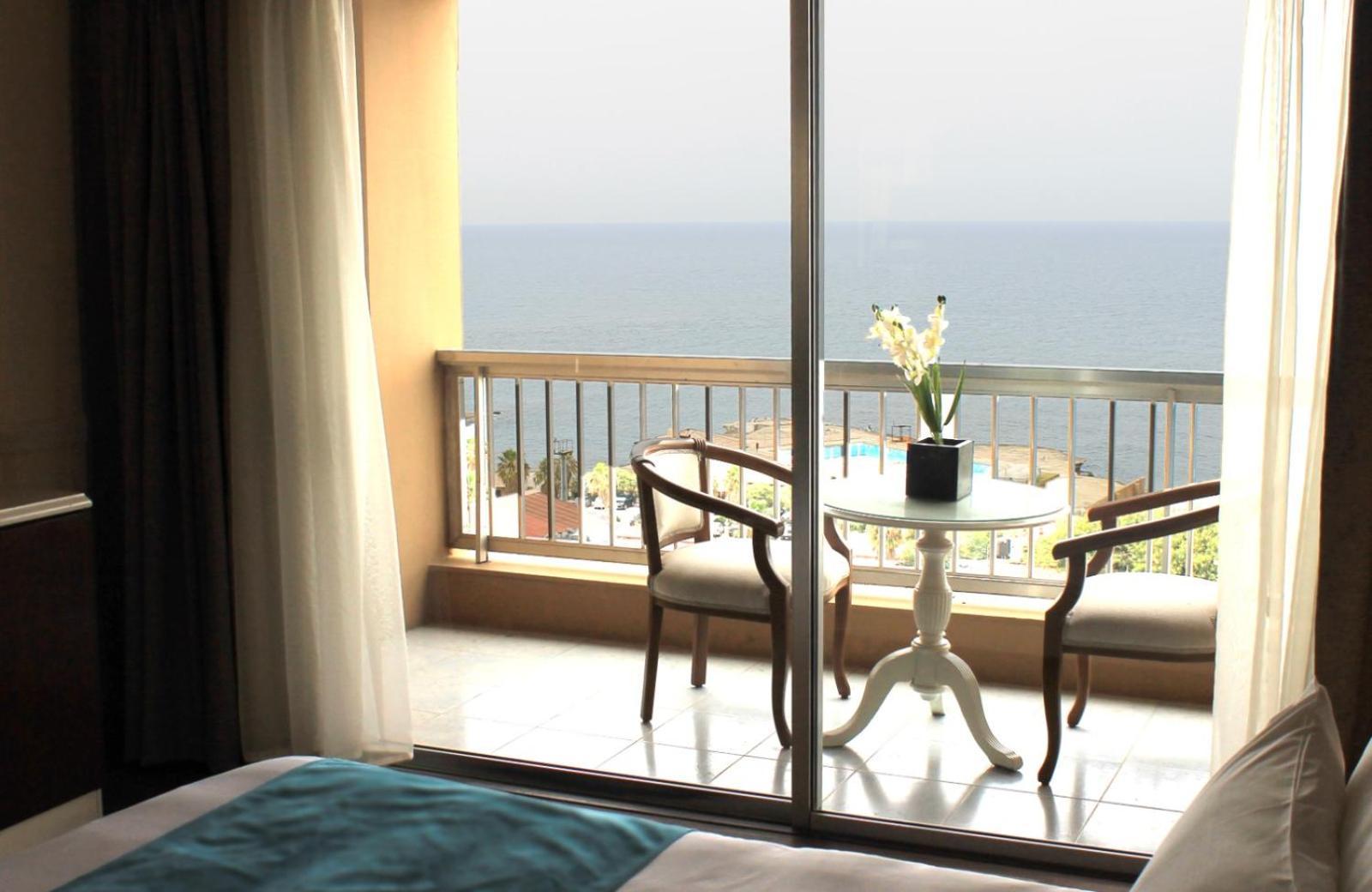 Hotel Mediterranée Beyrouth Extérieur photo